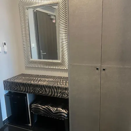 Black Hut Pension&restaurant *** Dunajská Streda