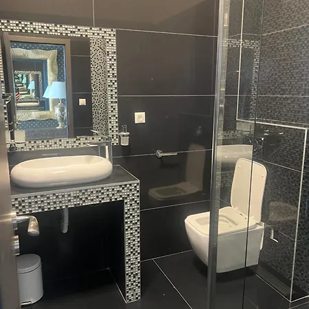 Hotel Black Hut Pension&restaurant *** Dunajská Streda