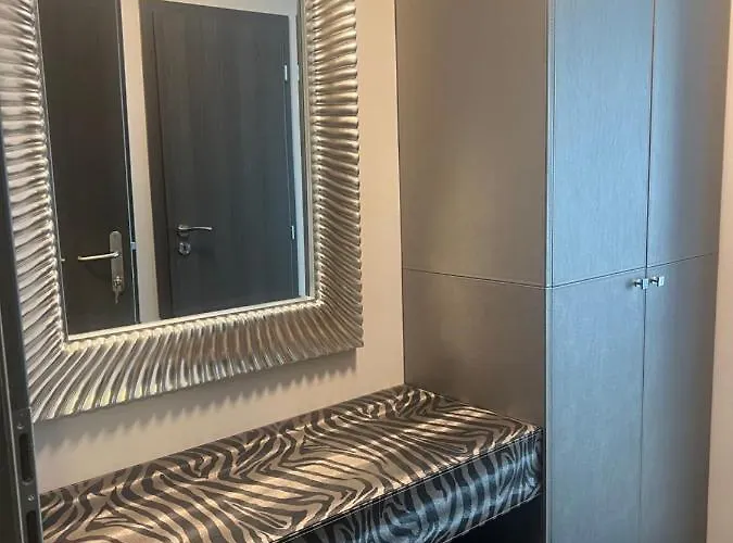 Black Hut Pension&restaurant *** Hotel